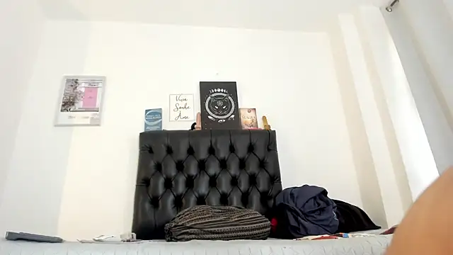 JohanyLatino online show from 03/11/25, 06:52