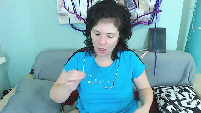 EverlyRays online show from 12/27/24, 06:42