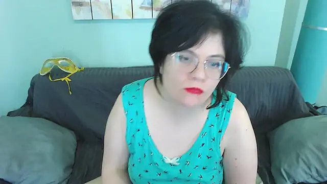 EverlyRays online show from 03/18/25, 08:26