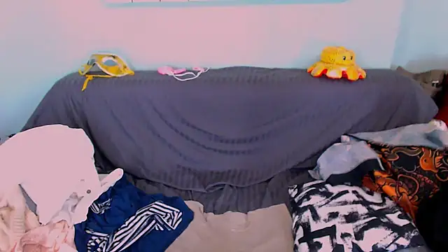 EverlyRays online show from 04/18/26, 07:07