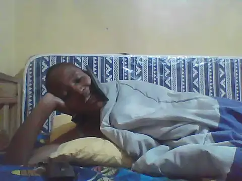 Smillie prety online show from 03/25/26, 05:19