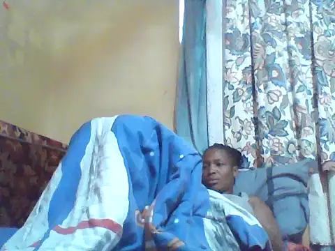 Snapshot of Smillie_prety chatting on 07/03/26, 05:47 Smillie prety online show from 07/03/26, 05:47