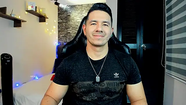 Snapshot of ransoj chatting on 02/23/25, 12:19 ransoj online show from 02/23/25, 12:19