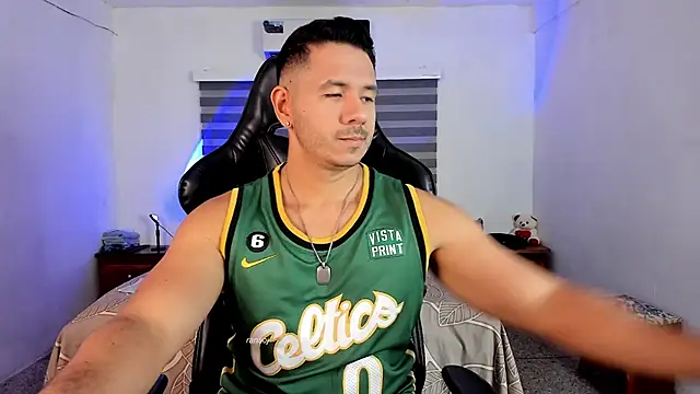 Snapshot of ransoj chatting on 09/20/25, 12:33 ransoj online show from 09/20/25, 12:33