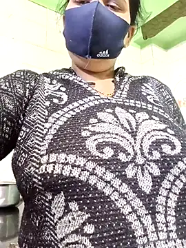 Snapshot of sematomar chatting on 02/19/25, 04:23 sematomar online show from 02/19/25, 04:23