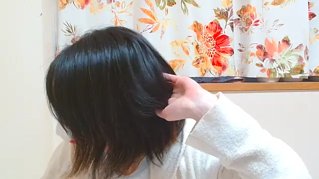 Snapshot of liliyRiSAcha-n chatting on 11/15/25, 07:16 liliyRiSAcha-n online show from 11/15/25, 07:16