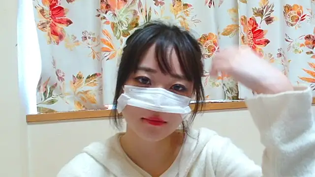 liliyRiSAcha-n online show from 03/24/26, 06:29