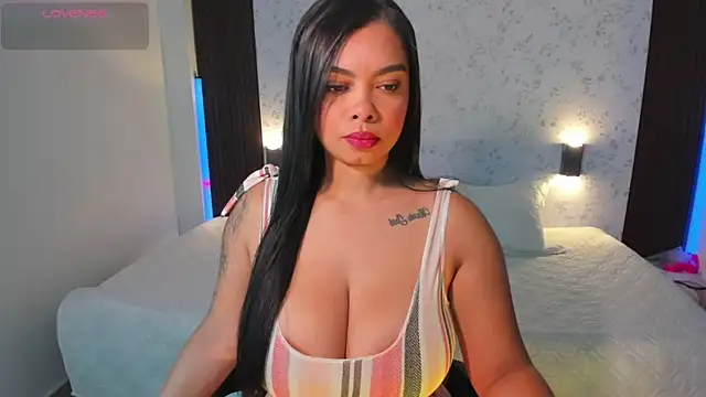 MartinaBianchi online show from 09/11/25, 11:21