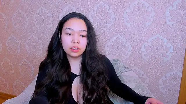 Kris top Lee online show from 04/15/26, 05:36