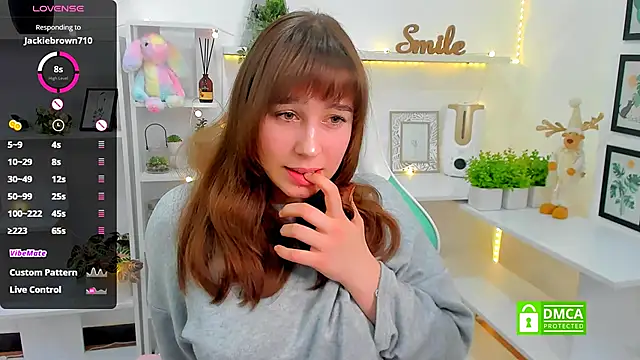  Eliizabeth  online show from 02/14/25, 08:26