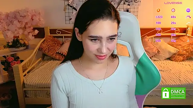  Eliizabeth  online show from 02/18/26, 12:50