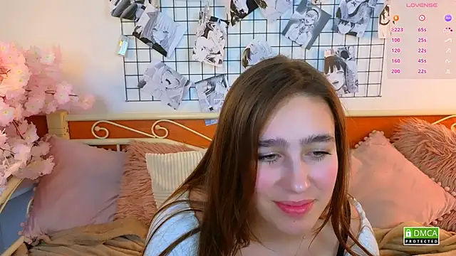  Eliizabeth  online show from 05/18/26, 10:48