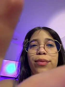 tati reyess online show from 05/02/26, 11:48
