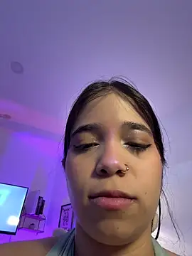 tati reyess online show from 05/18/26, 12:22
