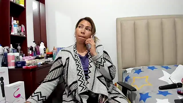 Snapshot of Chloemiller89 chatting on 12/10/24, 09:33 Chloemiller89 online show from 12/10/24, 09:33