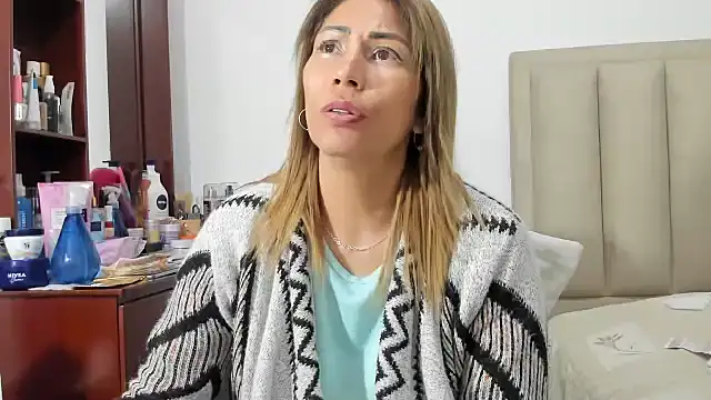 Snapshot of Chloemiller89 chatting on 01/14/25, 01:58 Chloemiller89 online show from 01/14/25, 01:58