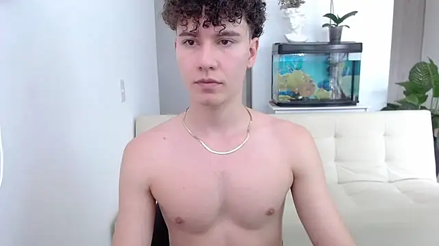 Snapshot of adrian_morelly chatting on 03/12/25, 07:06 adrian morelly online show from 03/12/25, 07:06