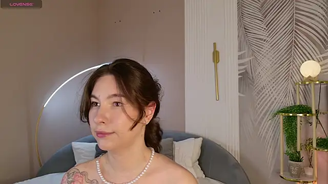 Marie Diaze online show from 05/02/26, 05:01