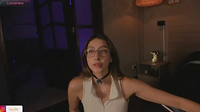 lua ferch   online show from 03/11/25, 04:51