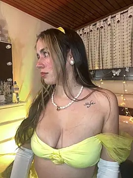 Natalia Suarez online show from 03/09/25, 03:54