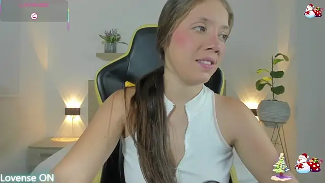 Snapshot of nataly_rodri chatting on 12/16/25, 02:27 nataly rodri online show from 12/16/25, 02:27