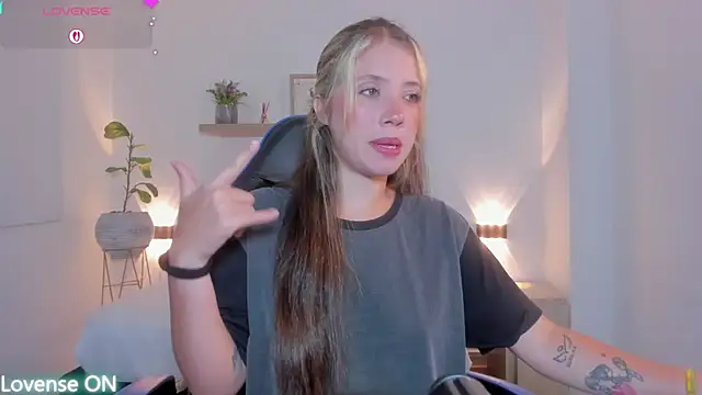 nataly rodri online show from 07/05/26, 01:56