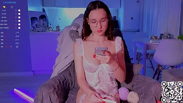 shey1i online show from 12/24/24, 06:06