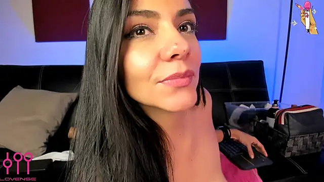 Samara Kim online show from 01/12/25, 07:00