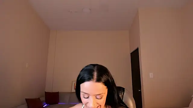 Kristen Garner online show from 05/13/26, 08:16