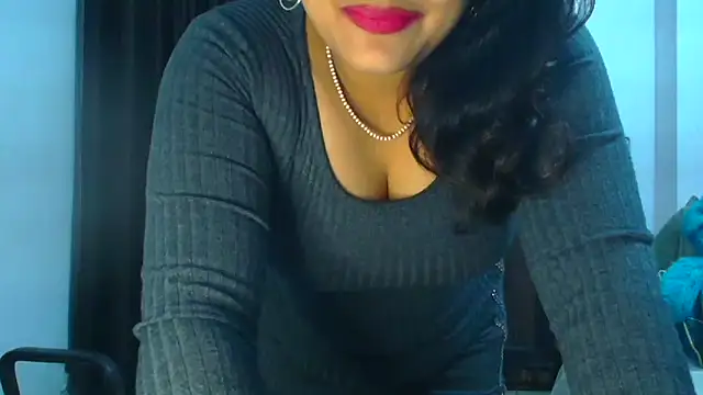 Snapshot of Maria_55 chatting on 12/20/24, 06:19 Maria 55 online show from 12/20/24, 06:19