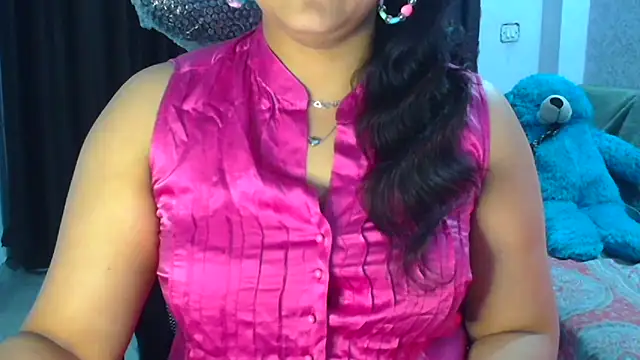 Snapshot of Maria_55 chatting on 02/08/25, 06:43 Maria 55 online show from 02/08/25, 06:43