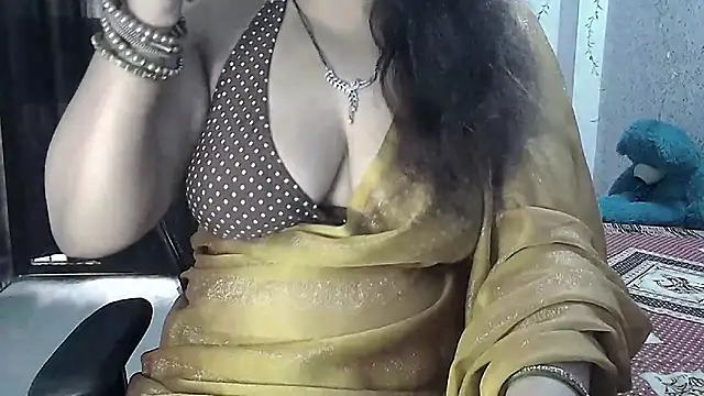 Snapshot of Maria_55 chatting on 10/22/25, 08:03 Maria 55 online show from 10/22/25, 08:03