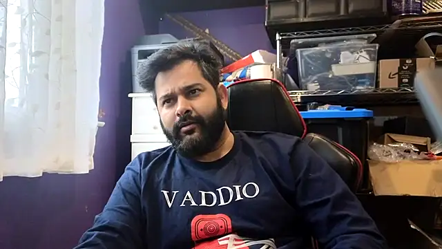 Sakhtlaundaz online show from 11/21/25, 03:00