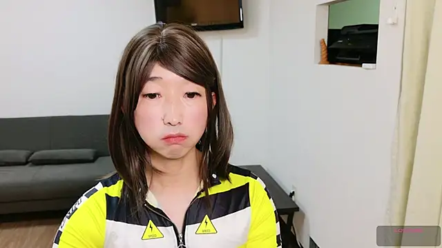 Snapshot of Kanae_sweet chatting on 12/17/24, 04:34 Kanae sweet online show from 12/17/24, 04:34