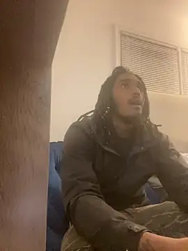 Snapshot of BD2LONG chatting on 02/23/25, 11:47 BD2LONG online show from 02/23/25, 11:47