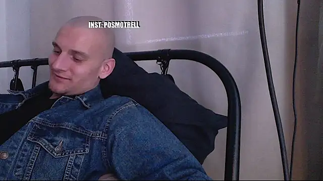 ETHAN MOORE online show from 04/13/26, 12:54