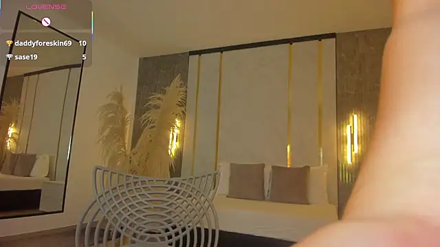 riley sierra online show from 10/22/25, 12:49