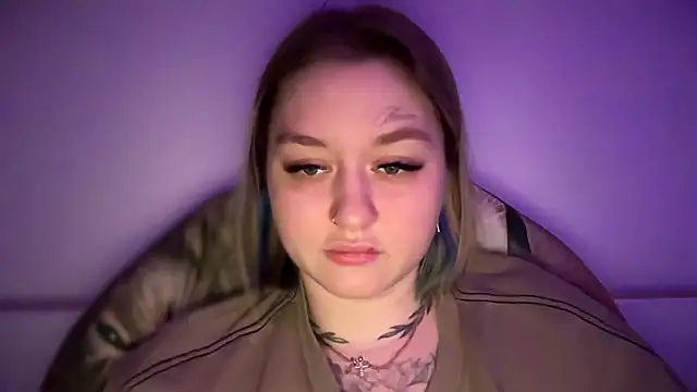 Isabel-Bailey online show from 11/13/25, 10:08