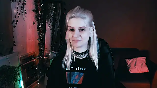 Noah ElmerX online show from 09/20/25, 09:05