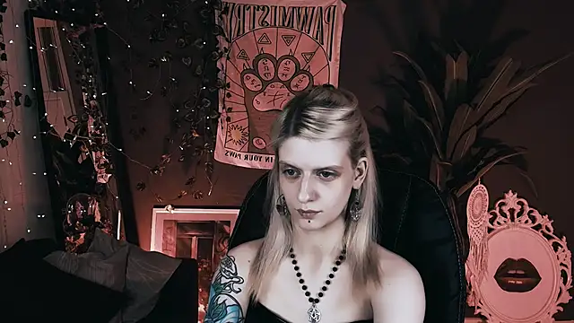 Noah ElmerX online show from 11/26/25, 10:00