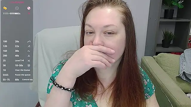 Snapshot of CutieGinger chatting on 11/08/25, 03:56 CutieGinger online show from 11/08/25, 03:56