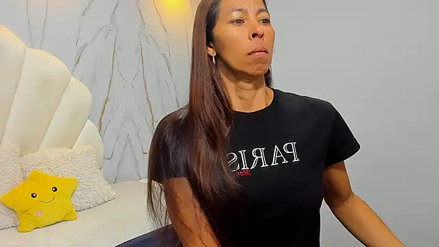 Snapshot of Rosalinda_Cortez chatting on 12/05/24, 03:50 Rosalinda Cortez online show from 12/05/24, 03:50