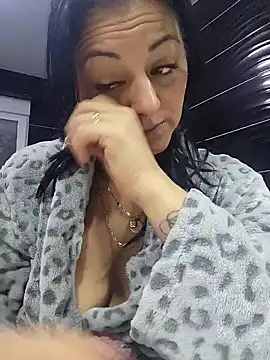 Snapshot of bruneta_sexy23 chatting on 12/14/24, 04:34 bruneta sexy23 online show from 12/14/24, 04:34