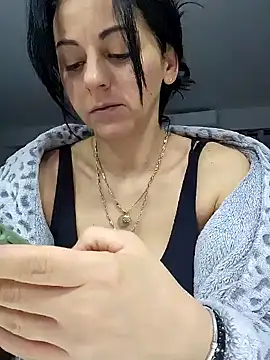 Snapshot of bruneta_sexy23 chatting on 01/19/25, 06:09 bruneta sexy23 online show from 01/19/25, 06:09