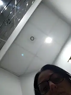 Snapshot of bruneta_sexy23 chatting on 01/29/25, 09:33 bruneta sexy23 online show from 01/29/25, 09:33