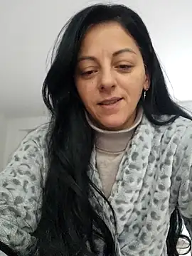 bruneta sexy23 online show from 02/15/26, 08:02