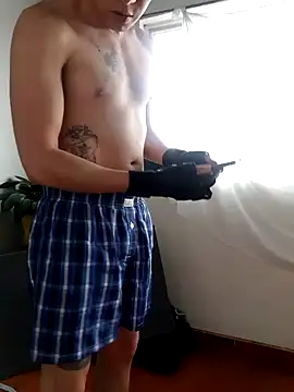 Tom kio online show from 03/11/25, 10:09