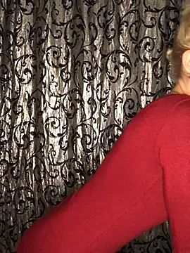 Snapshot of Kristina03 chatting on 03/01/25, 10:31 Kristina03 online show from 03/01/25, 10:31