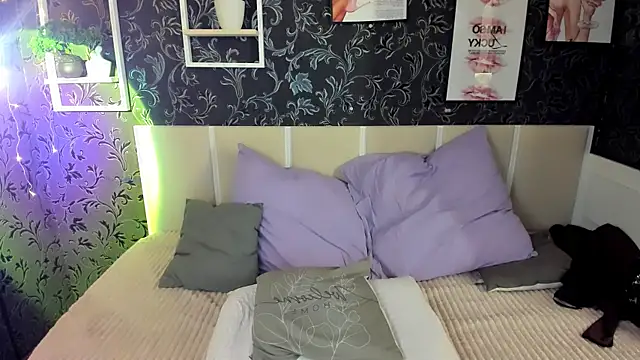 SofiaLovelyC online show from 05/14/26, 05:58
