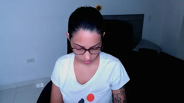 diana  34 online show from 05/13/26, 11:33
